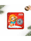 красный