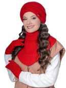 красный