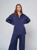 темно-синий