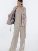 светло-сиреневый