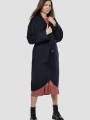 темно-синий