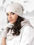 светло-бежевый