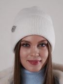 белый