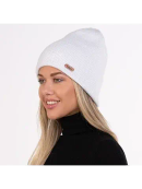 белый