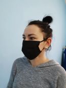 черный