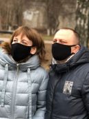черный