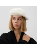 белый