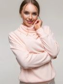 розовый