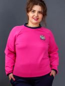 розовый